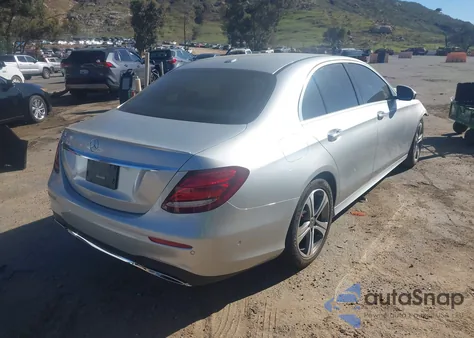2019 Mercedes-Benz E 300 z USA, uszkodzony, nr VIN WDDZF4JB3KA656757